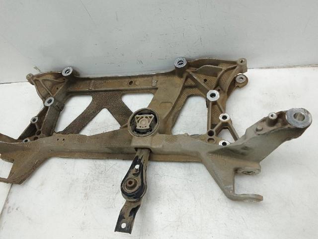 Viga de suspensão dianteira (plataforma veicular) Volkswagen Passat 3G2, CB2