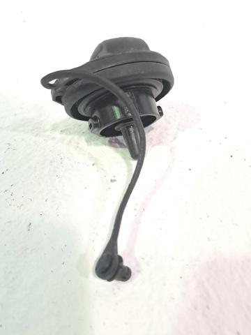 Tampa (tampão) do tanque de combustível Audi A3 8YA, 8YF