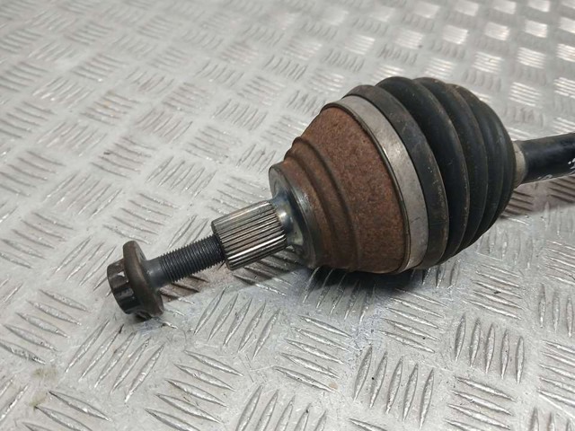 5Q0407271A VAG Полуось (привод) передняя левая купить в Хмельницкий