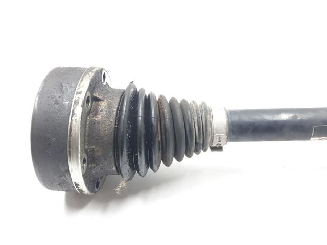 VAG 5Q0407271CC Левая полуось в наличии Львов