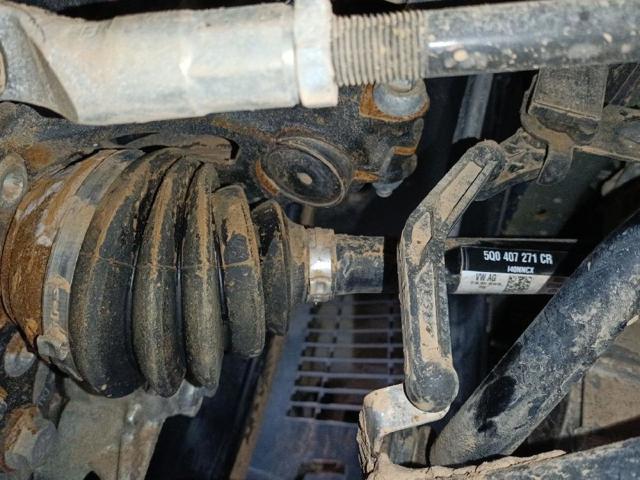 5Q0407271CR VAG Левая полуось купить в Черкассы