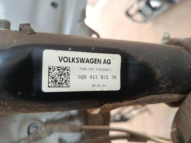 VAG 5Q0413031JN Амортизатор передний в наличии Киев