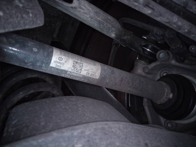 Semieixo traseiro esquerdo 5Q0501203C VAG/Audi