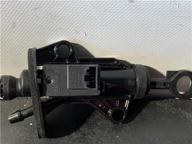 VAG 5Q0721388E Цилиндр сцепления главный в наличии Днепр