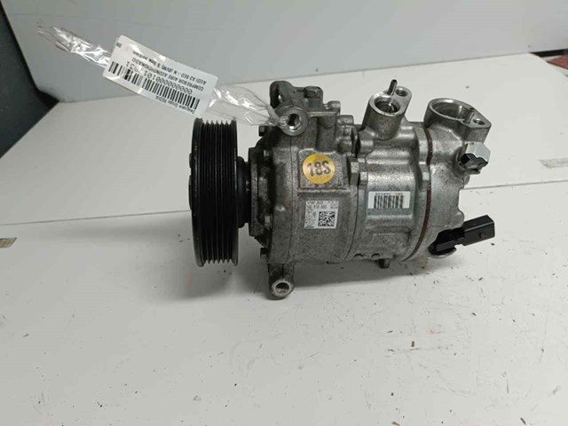 Compressor de ar condicionado para assento Altea (5P1) (2010-2011) 2.0 FSI BLRBLYBVYBVZ 5Q0816803