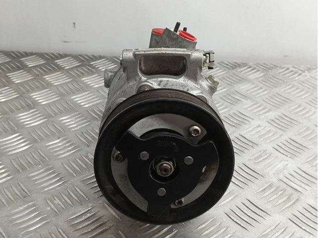Compressor de ar condicionado para skoda rapid (nh3) (2012-2019) 1.6 tdi cay 5Q0820803C