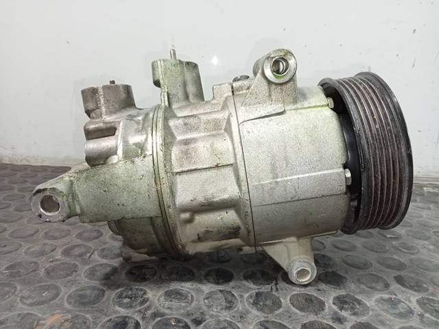 Compressor de ar condicionado para Volkswagen Tiguan (5n_) (2008-2018) 2.0 TFSI 4motion Cawbcctaccza 5Q0820803J