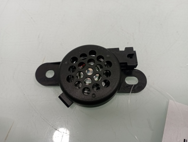 Sinal sonoro de sensor de estacionamento/de acesso sem chave 5Q0919279 VAG/Skoda