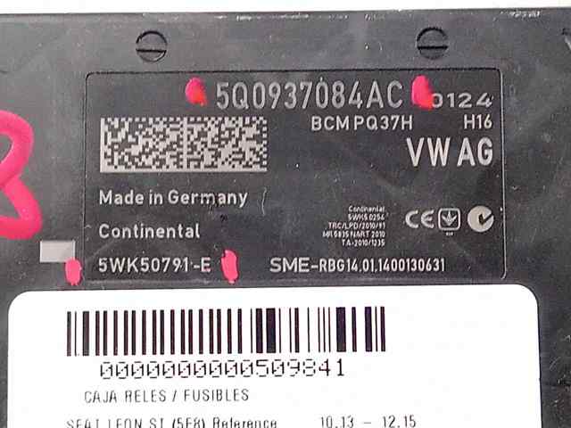 VAG 5Q0937084AC в наличии Винница