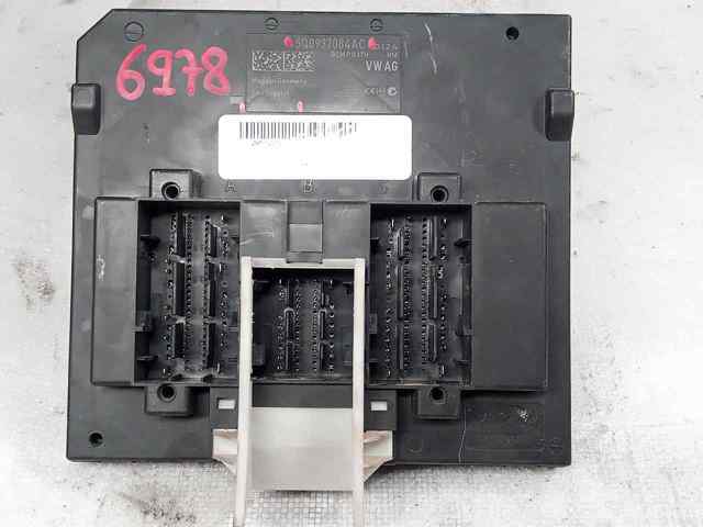 5Q0937084AC VAG купить в Павлоград