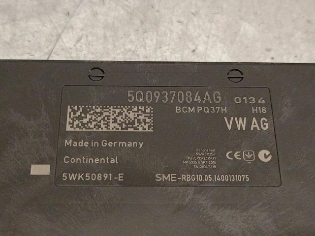 5Q0937084AG купить Харьков