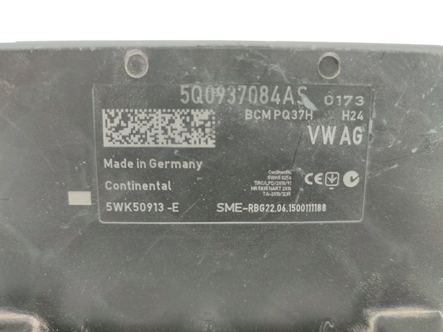 5Q0937084AS VAG купить в Днепр