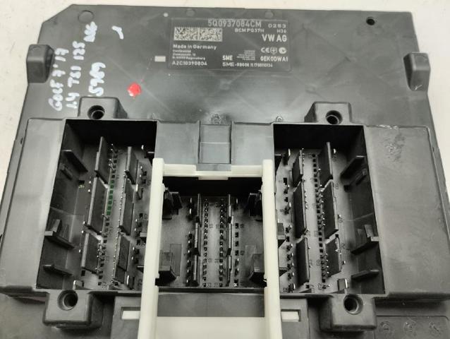 VAG 5Q0937084CM в наличии Кривой Рог
