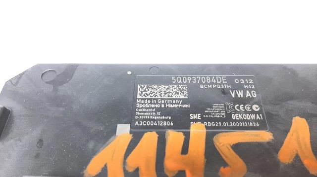 VAG 5Q0937084DE Блок комфорта в наличии Павлоград