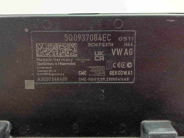 VAG 5Q0937084EC в наличии Запорожье