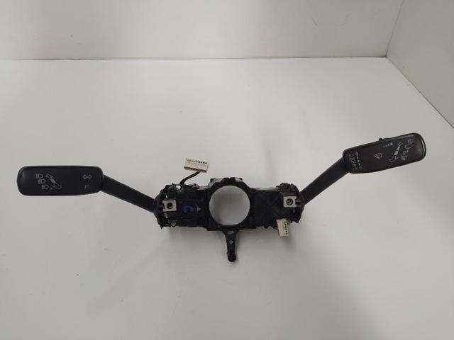 Comutador instalado na coluna da direção, montado 5Q0953502M VAG