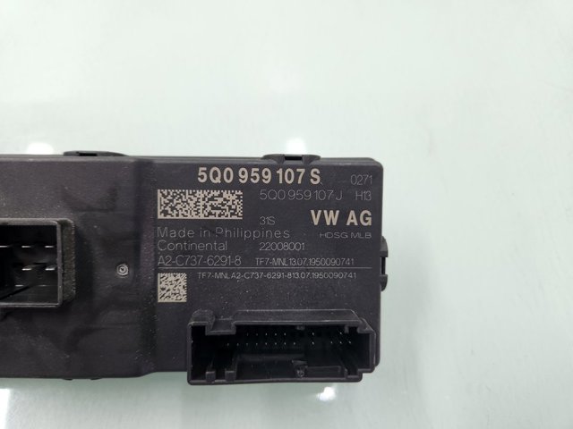 VAG 5Q0959107S Модуль управления (ЭБУ) открытия крышки багажника (двери 3/5-й задней) в наличии Хмельницкий