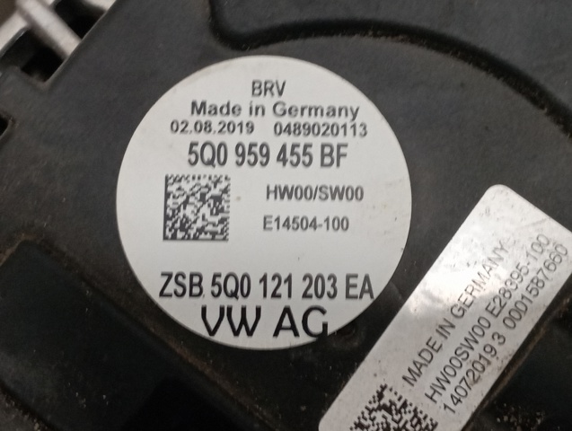 VAG 5Q0959455BF Диффузор вентилятора в сборе с мотором и крыльчаткой в наличии Николаев