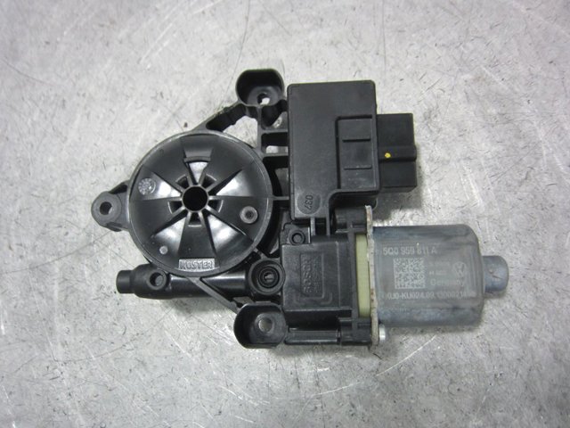 Motor regulador do vidro traseiro esquerdo para Volkswagen Golf VII Lim (5G1) Business Bluemotion Tech.   /   03.14 - ... 5Q0959811A
