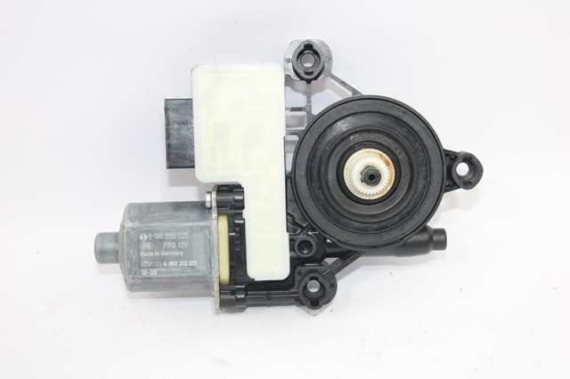 5Q0959811E VAG Мотор стеклоподъемника двери задней левой купить в Ужгород