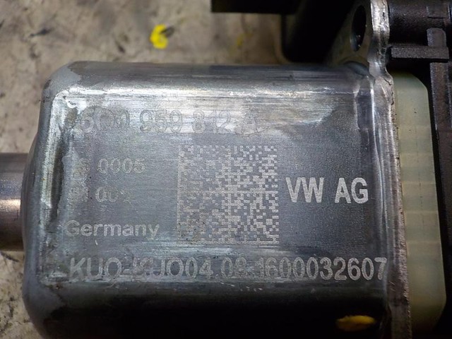 5Q0959812ASE1 Мотор стеклоподъемника двери задней правой купить Чернигов