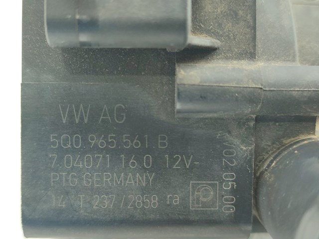Bomba de água para volkswagen golf vi (5k1) (5k1) vi (2008-2013) 1.6 bluemotion avançado 5Q0965561B