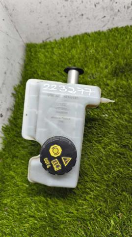 Tanque de cilindro mestre do freio (de fluido de freio) Skoda Octavia 5E3, NL3, NR3