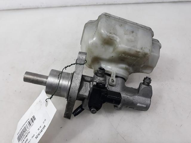 5Q1614019R Главный тормозной цилиндр купить Ирпень