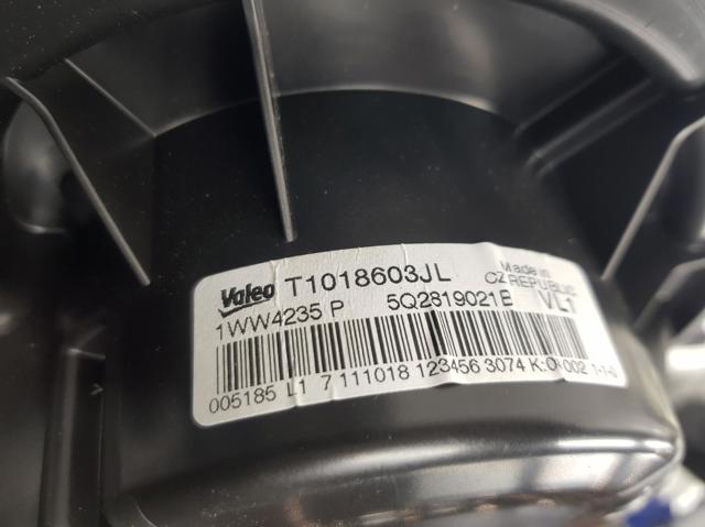 5Q2819021C VAG/Audi