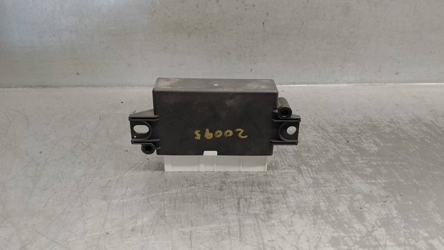 5QA919283B VAG Блок предохранителей купить в Запорожье