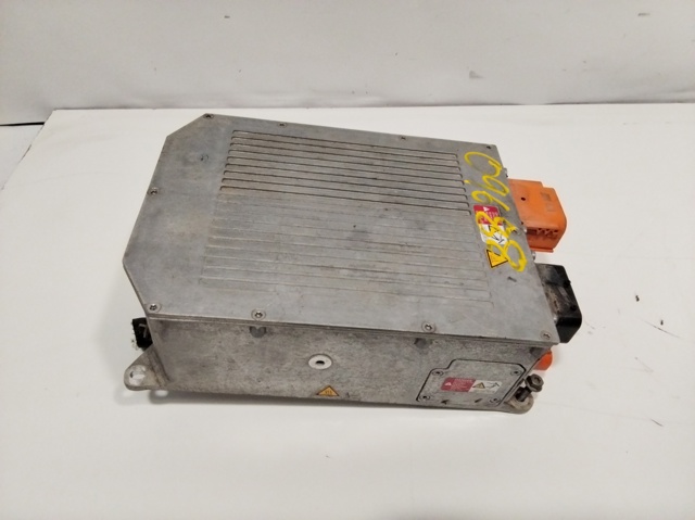 VAG 5QE915681B Модуль управления (ЭБУ) заряда основной батареи в наличии Ирпень