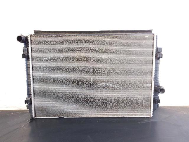 5QM121251G Радиатор охлаждения двигателя купить Ужгород