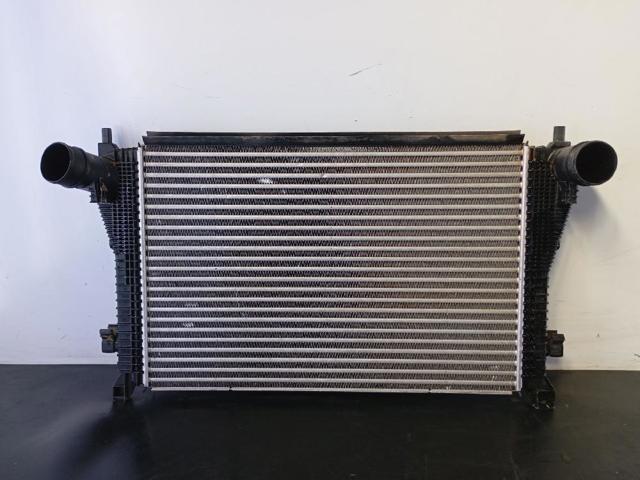 VAG 5QM145803E Интеркулер в наличии Киев