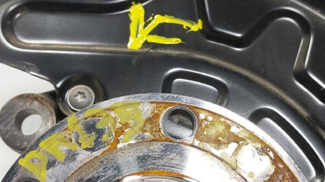 VAG 5R3407255A Цапфа передняя левая в наличии Запорожье