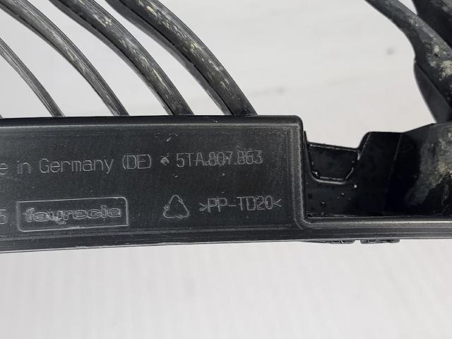 5TA807863 VAG Кронштейн бампера заднего центральный купить в Чернигов