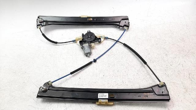 Mecanismo de acionamento de vidro da porta dianteira direita 5TA837462A VAG