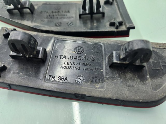 5TA945105 VAG Катафот (отражатель) заднего бампера левый купить в Чернигов
