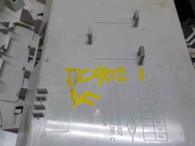 VAG 5TA947105EKW Плафон салона в наличии Кривой Рог