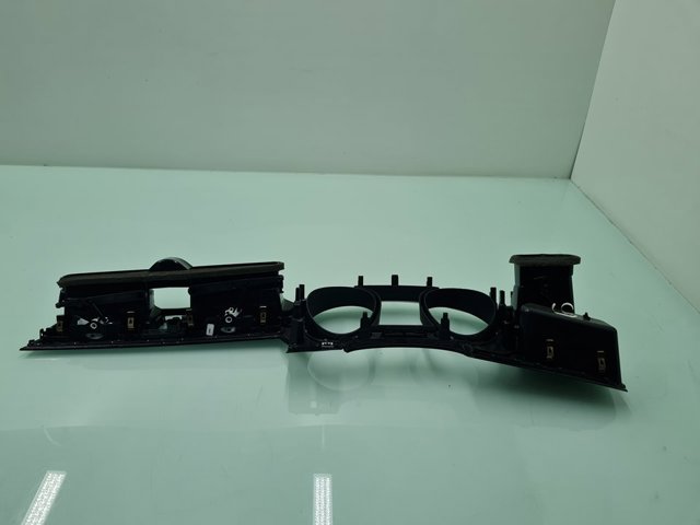 5TB819110 VAG купить в Чернигов