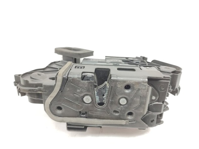 5TB837015B VAG Замок водительской двери купить в Запорожье