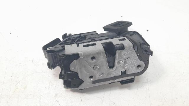 Fecho da porta dianteira esquerda 5TB837015E VAG