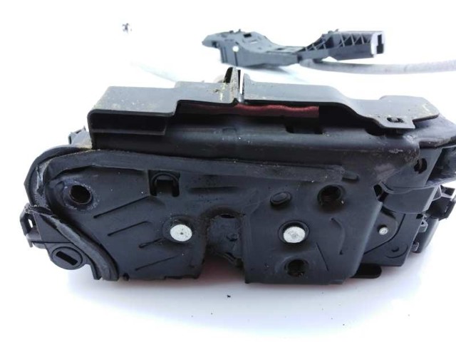 5TB837016B Замок двери передней правой купить Ровно