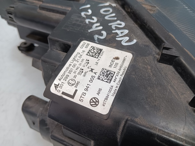 5TB941005A Левая фара купить Винница