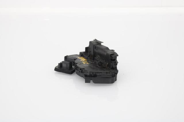 5TC837015 VAG Замок двери передней левой купить в Николаев