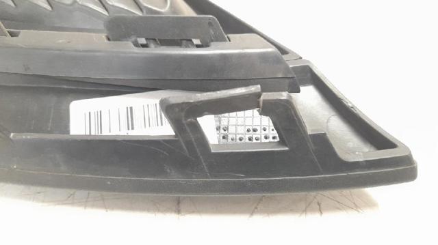 5UP97RXFAB CHRYSLER Заглушка (решетка) противотуманных фар бампера переднего левая купить в Тернополь