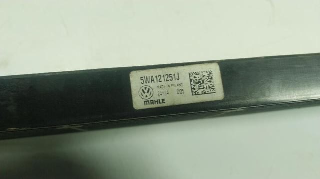 5WA121251J Радиатор охлаждения двигателя дополнительный купить Ровно