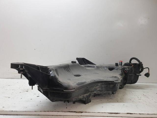 VAG 5WA131877C Бак AD BLUE в наличии Николаев