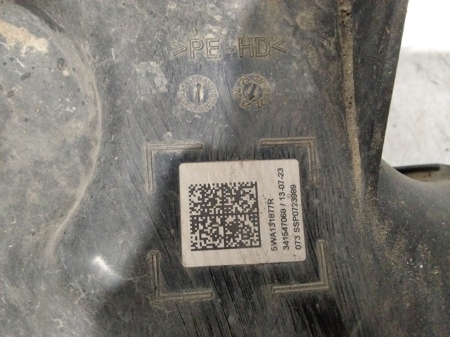5WA131877R VAG Бак AD BLUE купить в Каменское