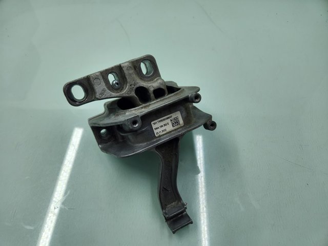 5WA199262E VAG Правая подушка двигателя купить в Винница
