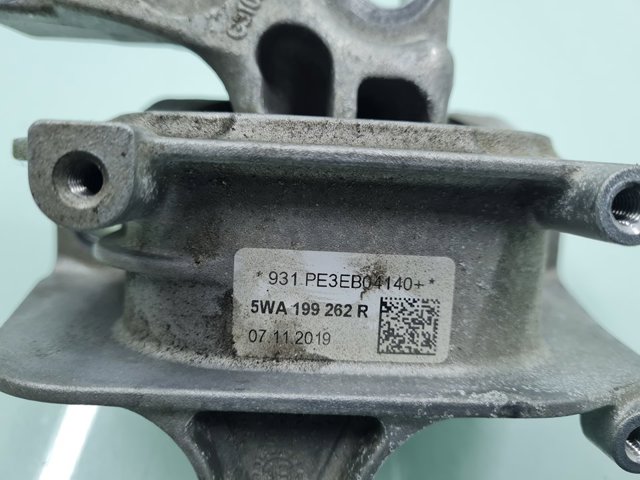 5WA199262R VAG Правая подушка двигателя купить в Киев